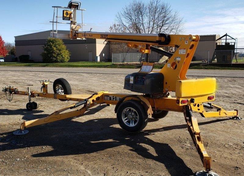 lot 3A image: 2012 Bil-Jax 3632T Towable Boom Lift