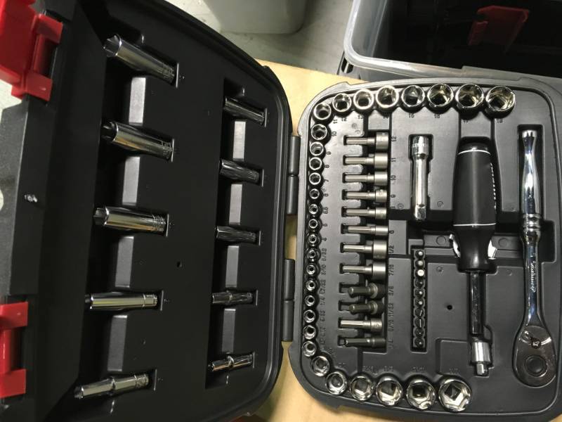 Husky Mechanics Tool Set (65-Piece) in very good conditition