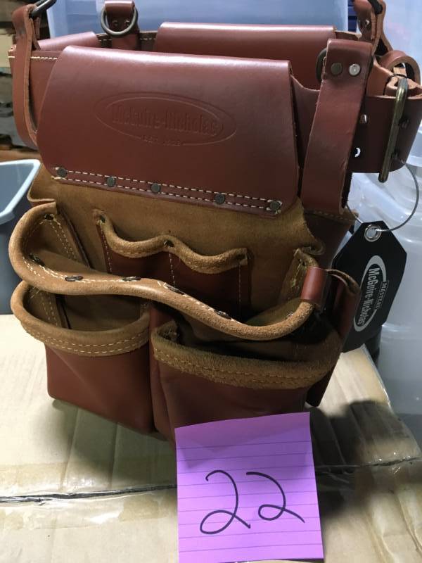 McGuire-Nicholas Masters 52.5 in. 2-Bag Brown Leather Rig not used