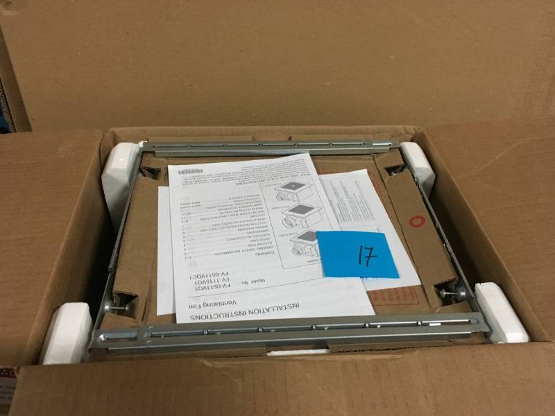 lot 17 image: Panasonic WhisperSense DC Fan with Motion and Humidity Sensors Delay Timer and Pick-A-Flow Speed Selector 50, 80 or 110 CFM in very good condition
