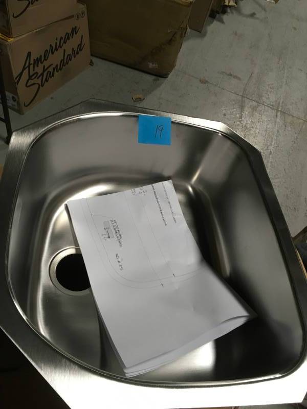 lot 19 image: Signature Plus Undermount Stainless Steel 24 in. Rounded Single Bowl Kitchen Sink in very good condition
