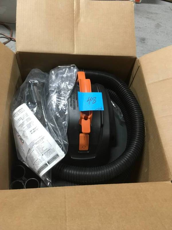lot 48 image: 9 Gal. 4.25-Peak HP NXT WetDry Vac USED in good condition