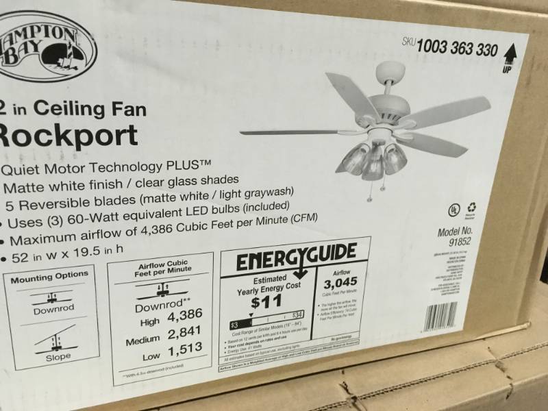 lot 62 image: Hampton Bay Rockport 52 in. LED Matte White LED Ceiling Fan with Light kit in very good condition