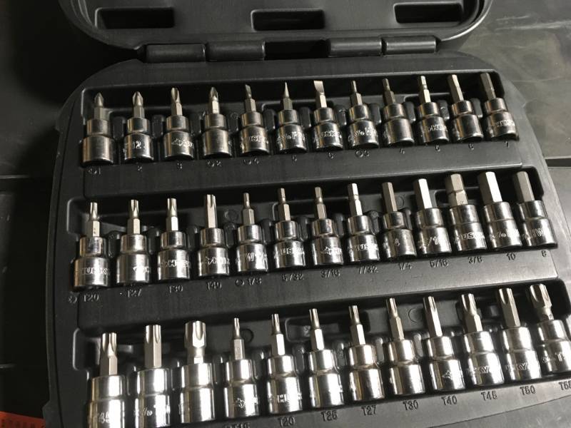 lot 83 image: Husky 38 in. Drive Master Bit Socket Set (37-Piece) in very good condition