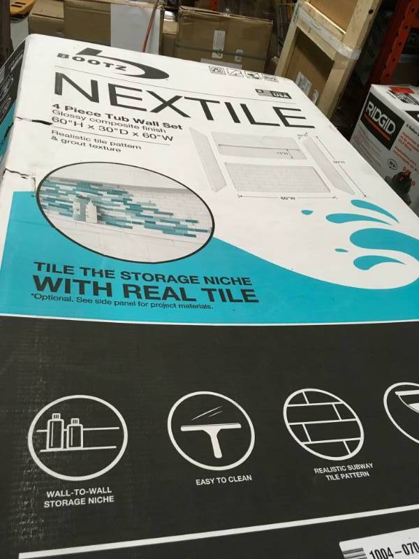 Nextile 30 in. x 60 in. x 60 in. 4-Piece Direct-to-Stud Alcove Tub Surround in White in very good condition