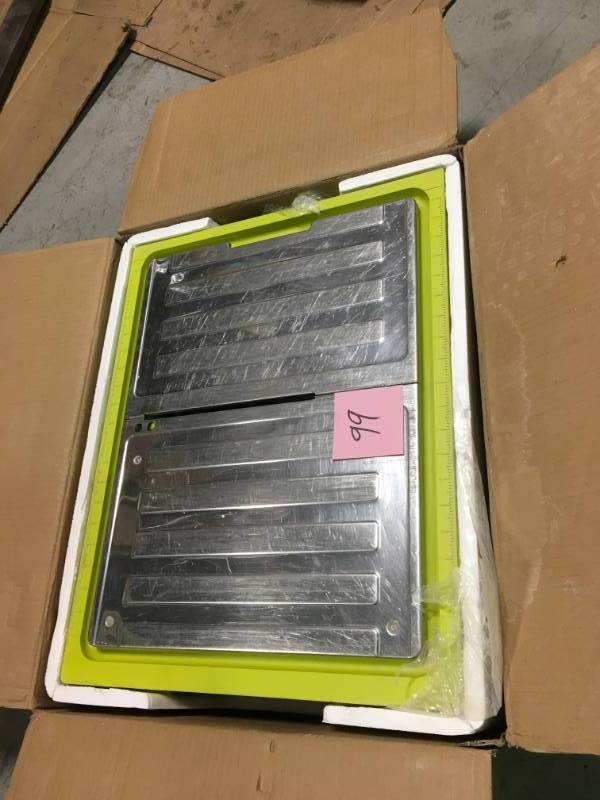 lot 99 image: RYOBI 7 in. 4.8 Amp Tabletop Tile Saw USED NO FENCE