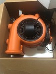 lot 102 image: Ridgid 600 CFM Blower Fan Air Mover AM2560 in very good condition