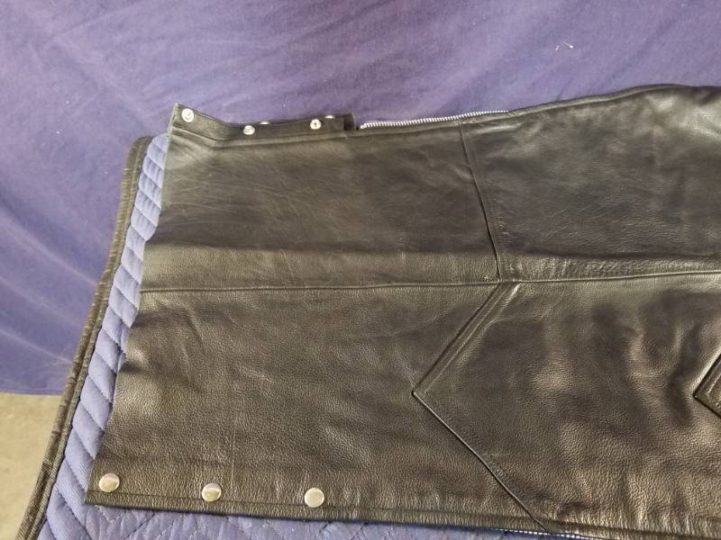 lot 16 image: First Classic Leather Chaps