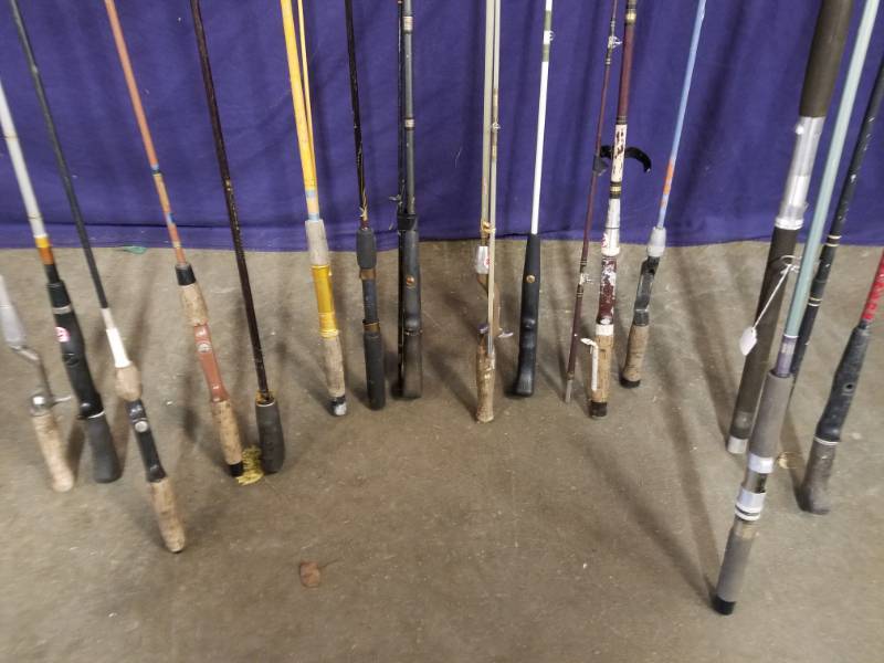 lot 55 image: Fishing Poles