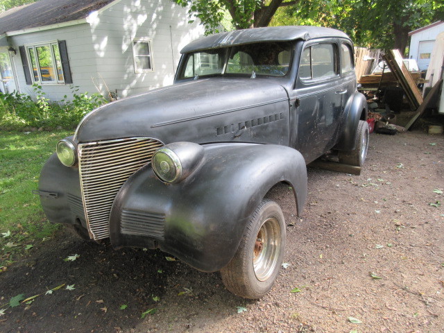1939 CHEVY SEDAN ROLLING CHASSIS