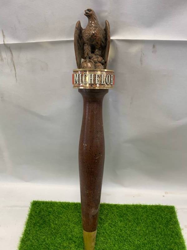 lot 83 image: Vintage Wooden Eagle Michelob Beer Tap