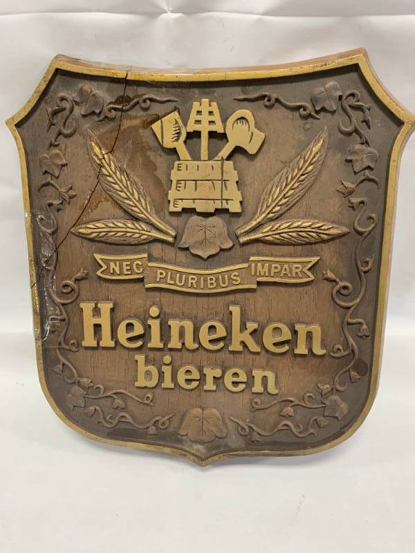 lot 104 image: Vintage Heineken Bieren Sign