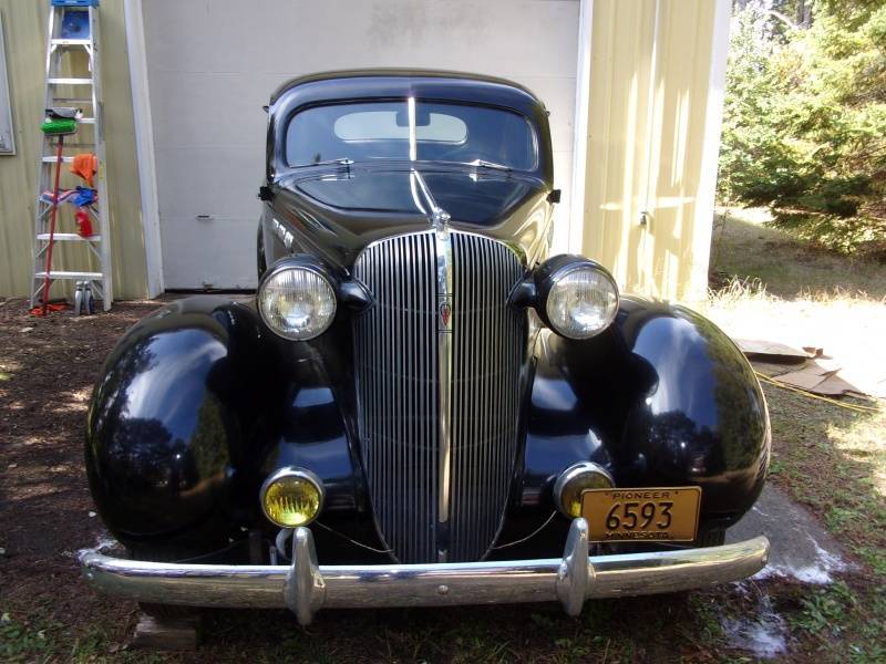 lot 1 image: 1936 Oldsmobile 2 Door Coupe