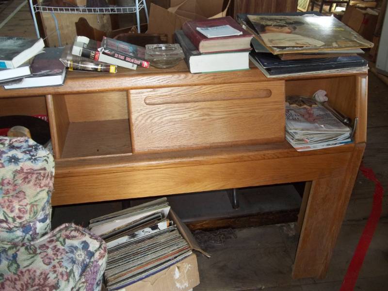 lot 13 image: Entire Section of Storage Shed