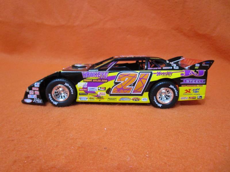 lot 36 image: Billy Moyer J&J Steel #21 124th ADC Diecast