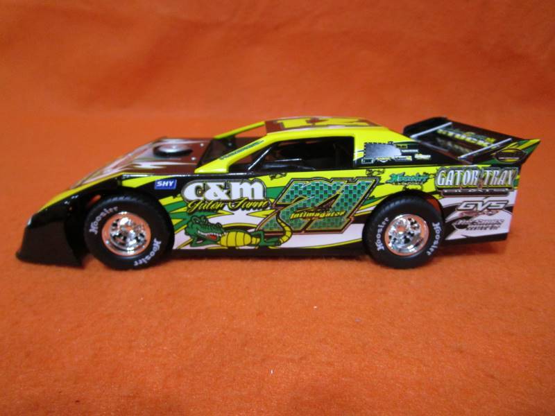 lot 69 image: Chris Wall C&M Gator Farms #71 124th ADC Diecast