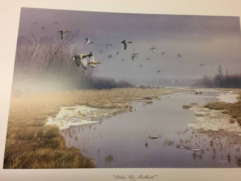 lot 16 image: Pickin Up Mallards by Thomas Tom Moen Signed Print Size With Border Approx 25x19
