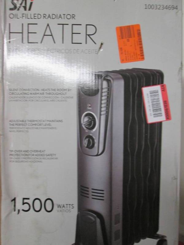 lot 134 image: SAI Oil-Filled Radiator Heater (Lar...