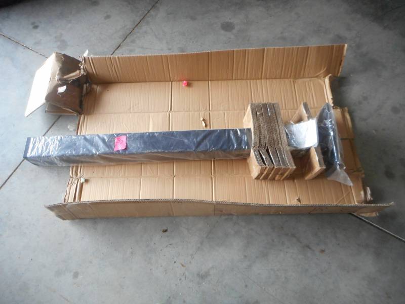 lot 37 image: Mail Box Post