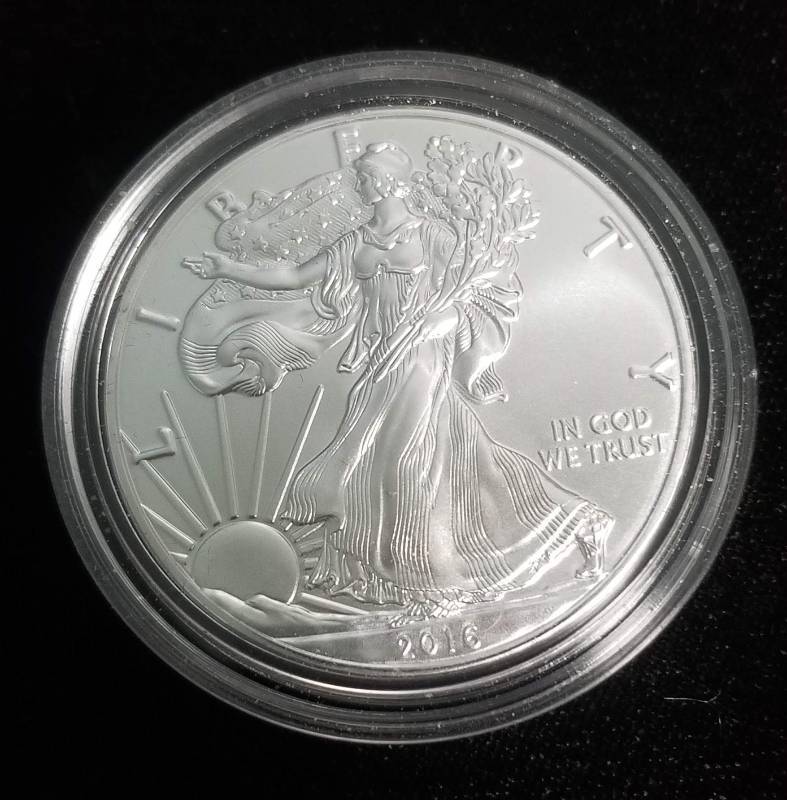 2016 AMERICAN SILVER EAGLE 1 TROY OZ. .999 FINE SILVER GOVT PACKAGED
