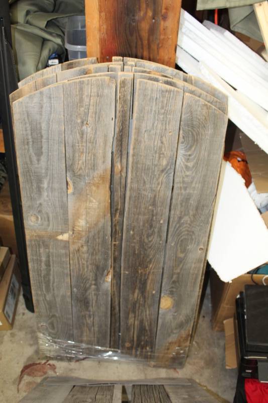 lot 272 image: Lot of (3) Barn Wood Sections