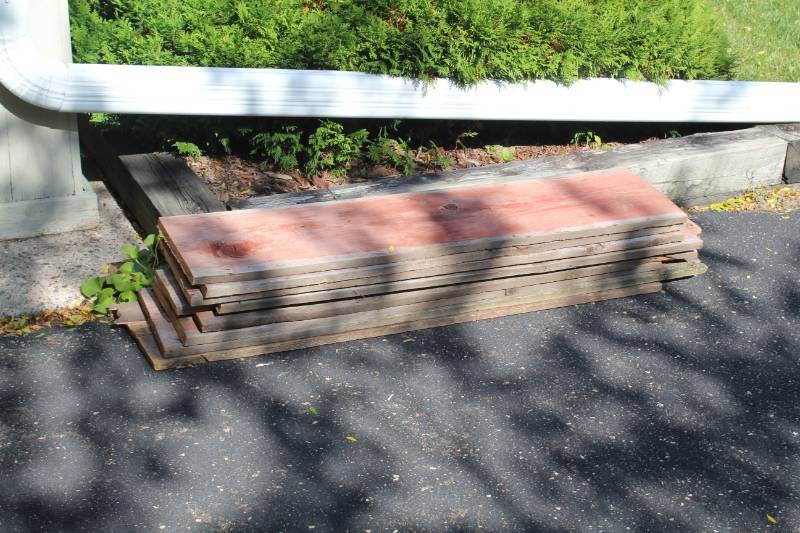 lot 274 image: Lot of (9) Barn Wood Sections