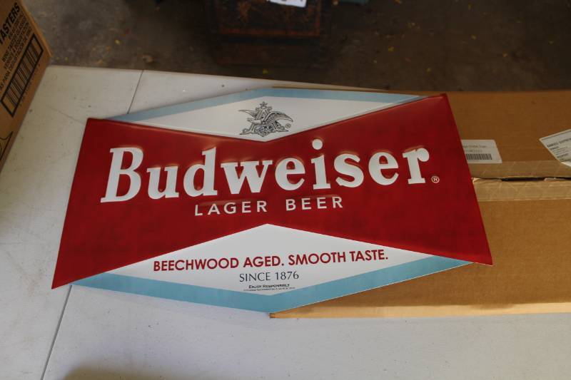 lot 245A image: Budweiser Lager Beer Vintage Metal Sign