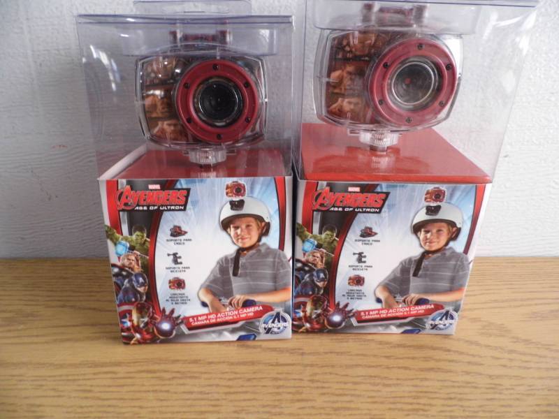 Lot of 2 Marvel Avengers Camera