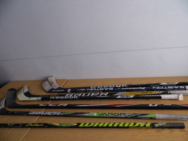 Lot of 7 Hockey Sticks