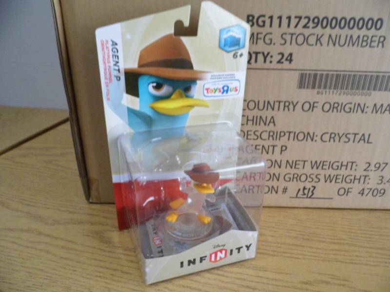 Case of 24 Agent P Figures