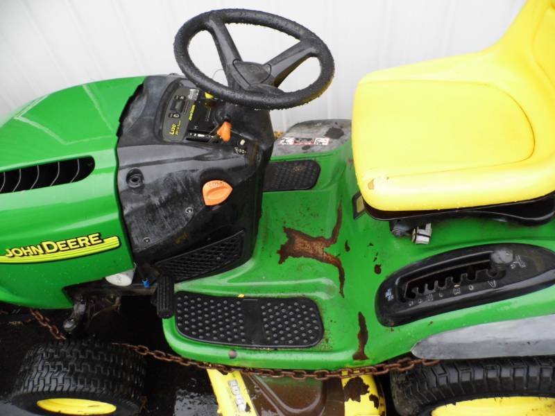 John Deere Mower L120