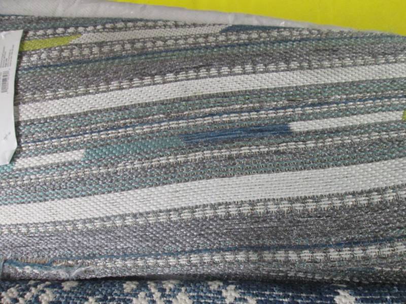 lot 8 image: cool stripe 7 x10 ft rug...