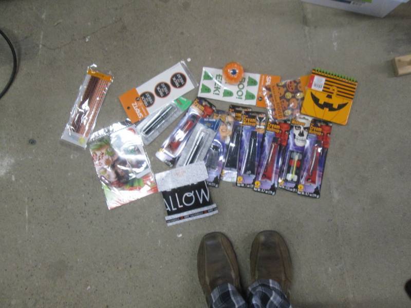 lot 112 image: halloween make up...