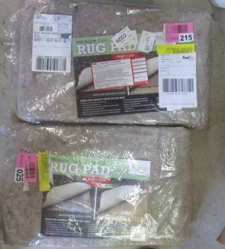 lot 118 image: rug pad...
