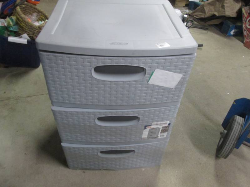 lot 159 image: weave storage...