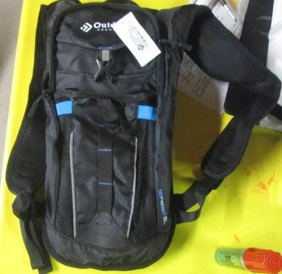 lot 165 image: outdoor bottle bag pack...