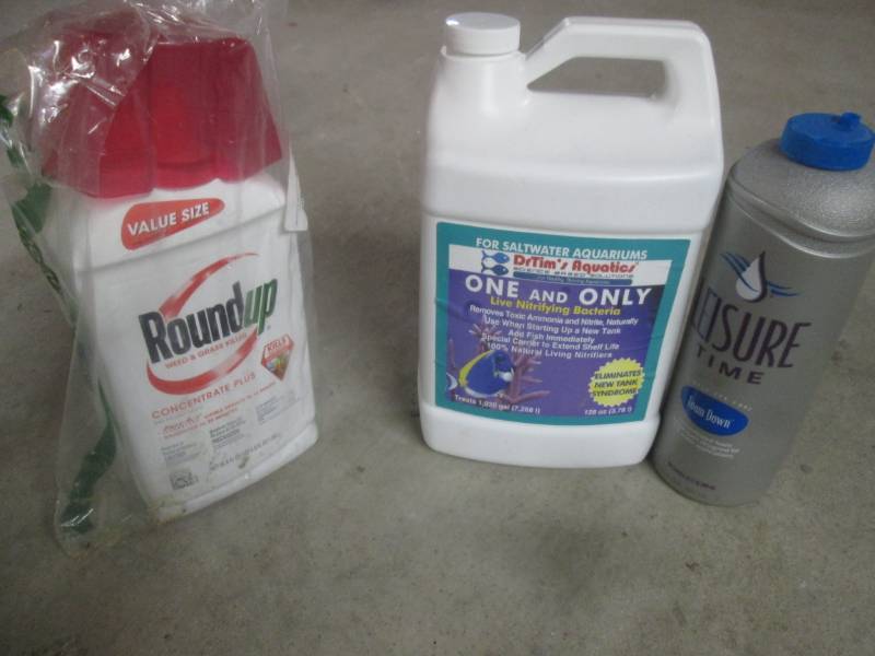 lot 166 image: round up and tank cleaner, foam dow...
