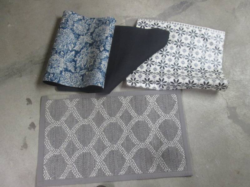lot 188 image: lot of 3 outdoor and kitchen mats...