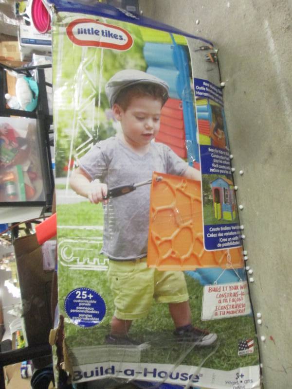 lot 201 image: little tikes build a house looks co...