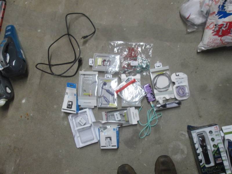 lot 225 image: lot of misc items and power banks...