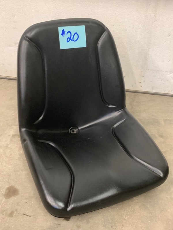 lot 20 image: Unused Universal Lawn Tractor Seat