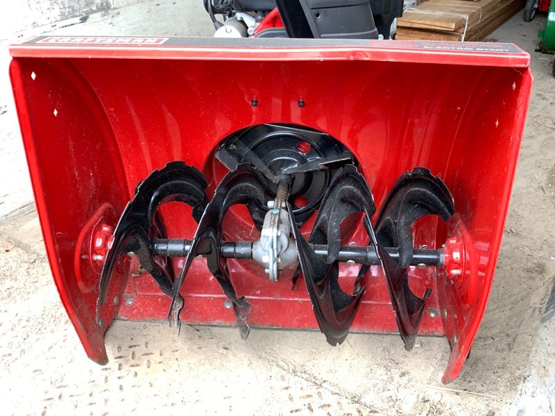 lot 8 image: Craftsman Two-Stage Snow Blower