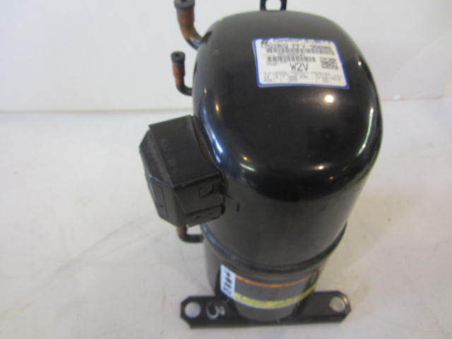 lot 32 image: Central Air Compressor