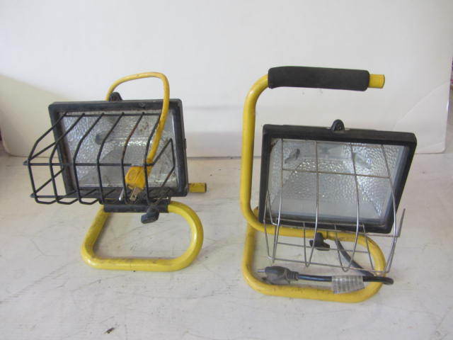 lot 36 image: Work Lights
