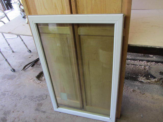 lot 47 image: Windows