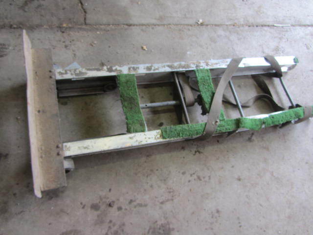 lot 101 image: Appliance Dolly