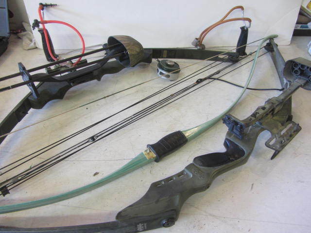 lot 74 image: Compound & Recurve Bows, Sling Shots