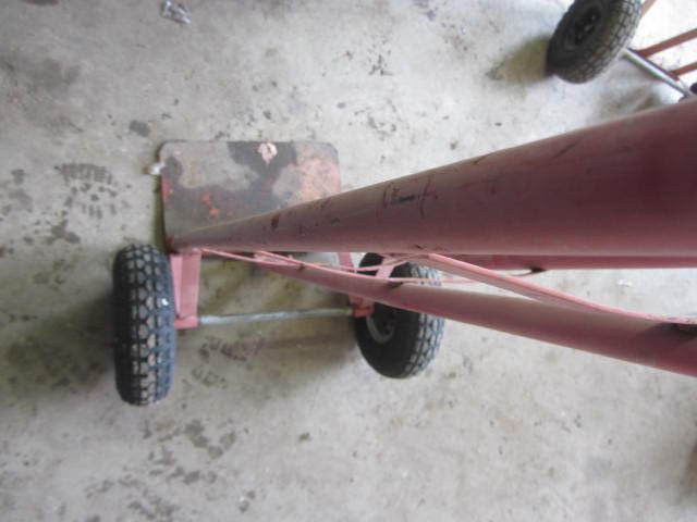 lot 92 image: Hand Truck