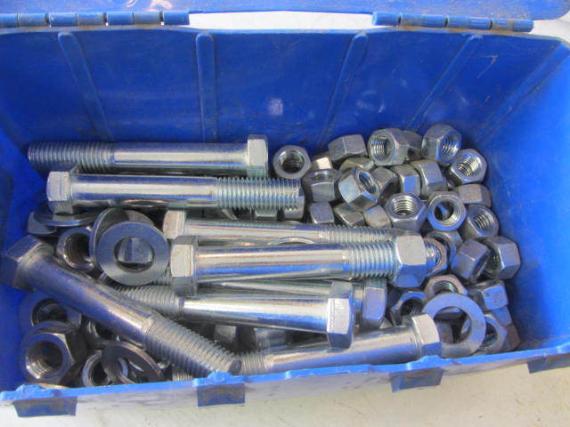 lot 94 image: Carriage Bolts & Nuts