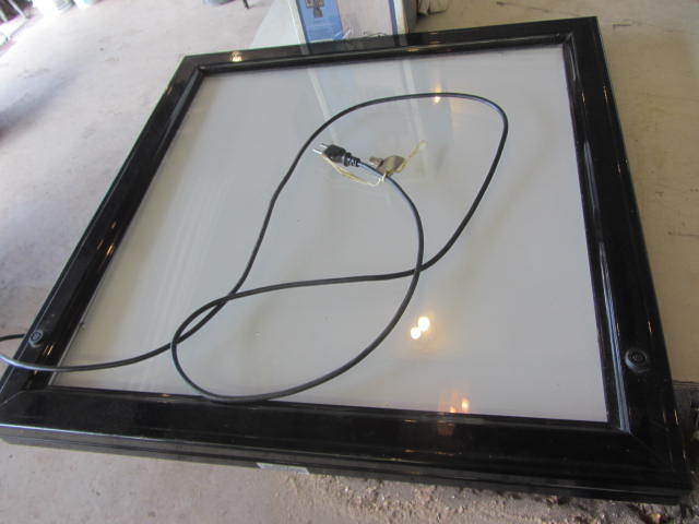 lot 98 image: Lighted Showcase
